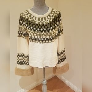 NWT women's sweater with fur cuffs